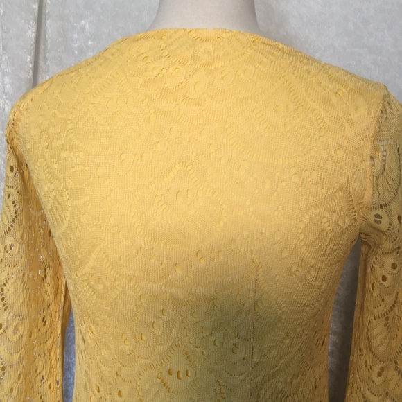 London Times Yellow Lace Dress lined three quarter sleeves Size 4 - Picture 4 of 11